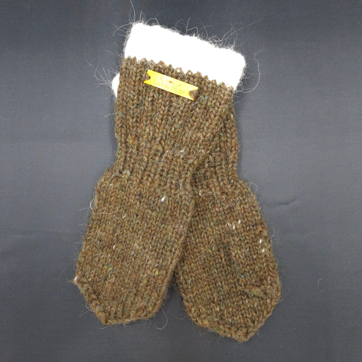 Kids Icelandic Wool Mittens - 6-8 y/o - Knit by Ragna