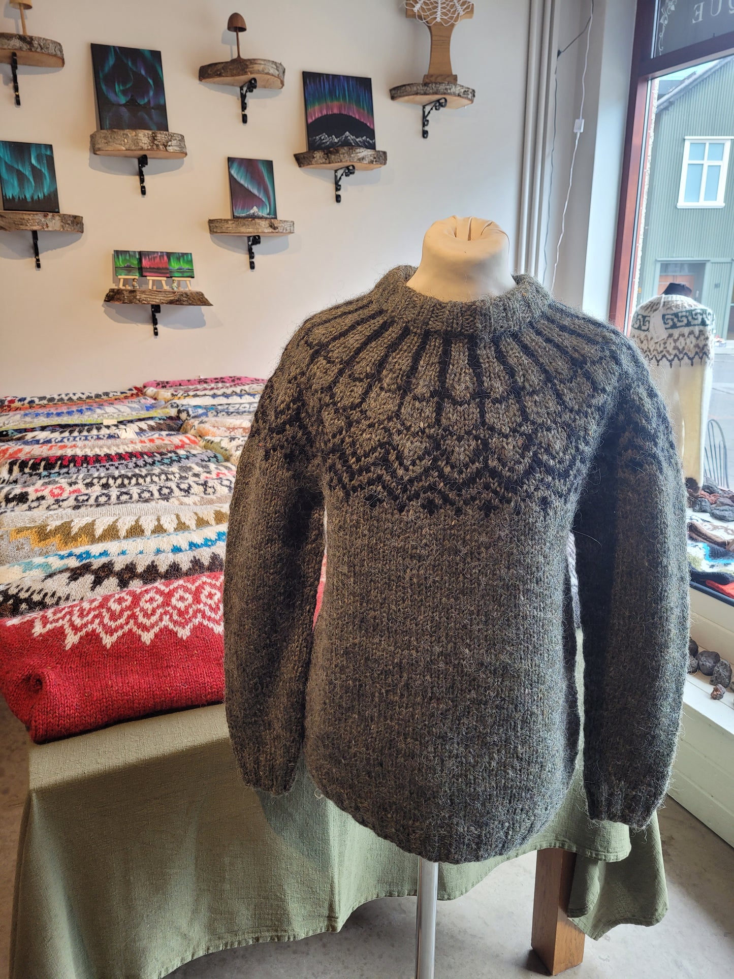 Lopapeysa - Kría - Knit by Guðrún Hanna - 4