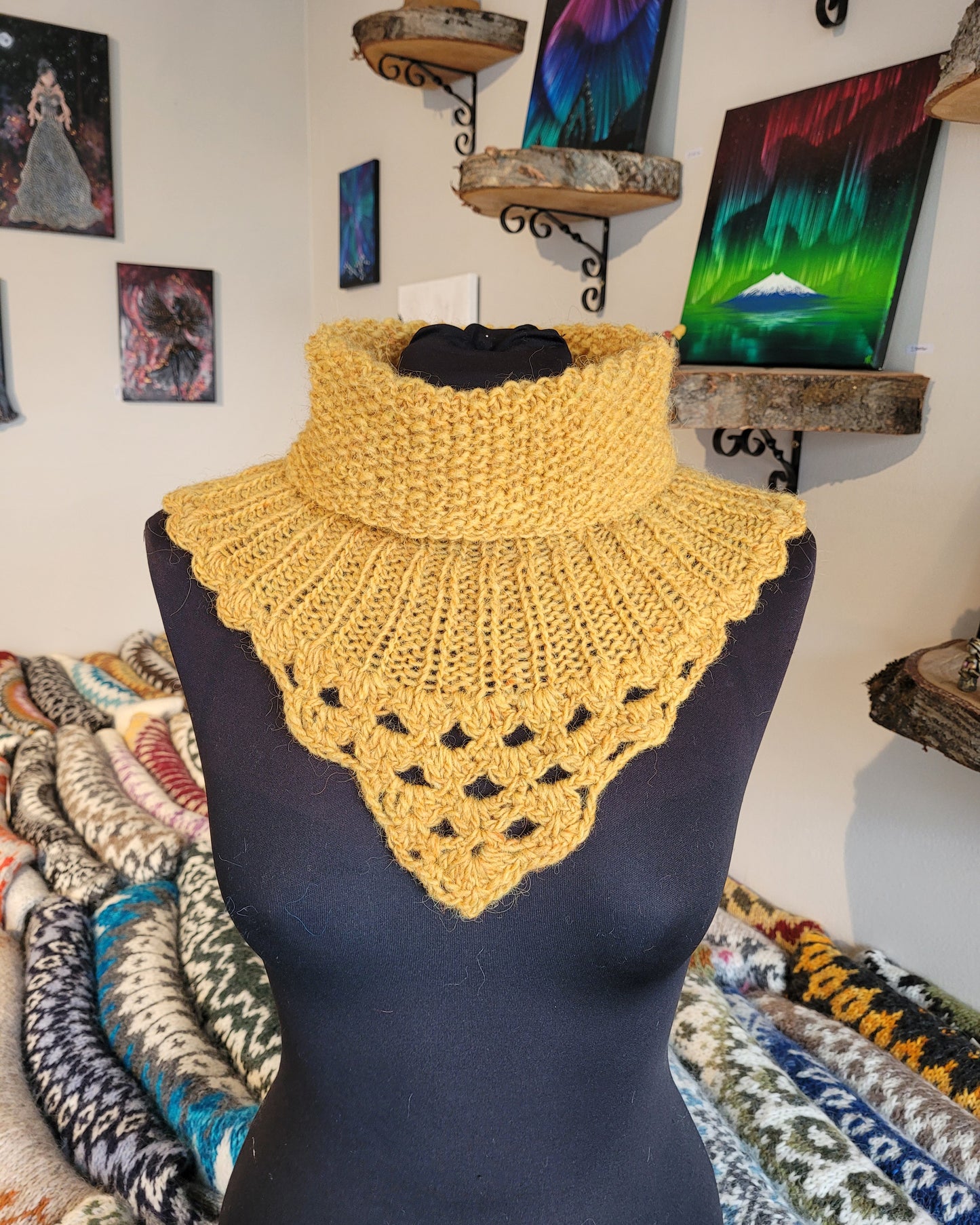Wool collar by Jódís Eva - 1