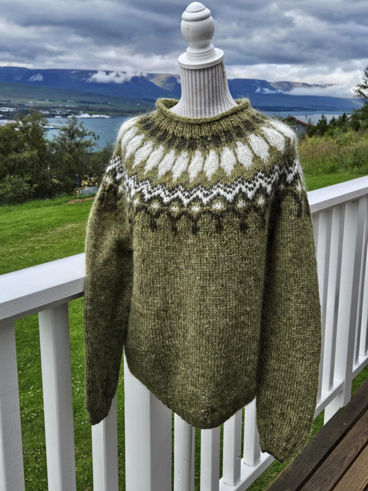 Lopapeysa knit by Jóna Sigríður - 82