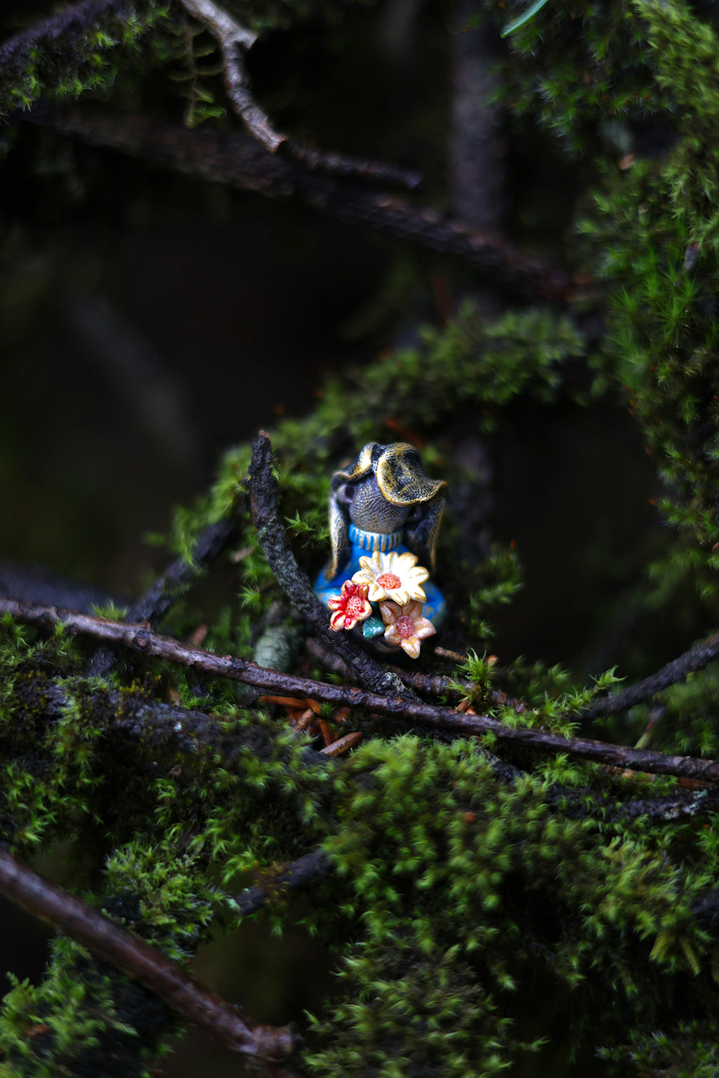 Flower Pickers - Homemakers & Hidden people