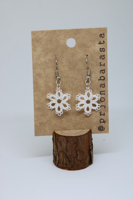 Tatting Lace Earrings - Snowflakes - by Prjónabarasta