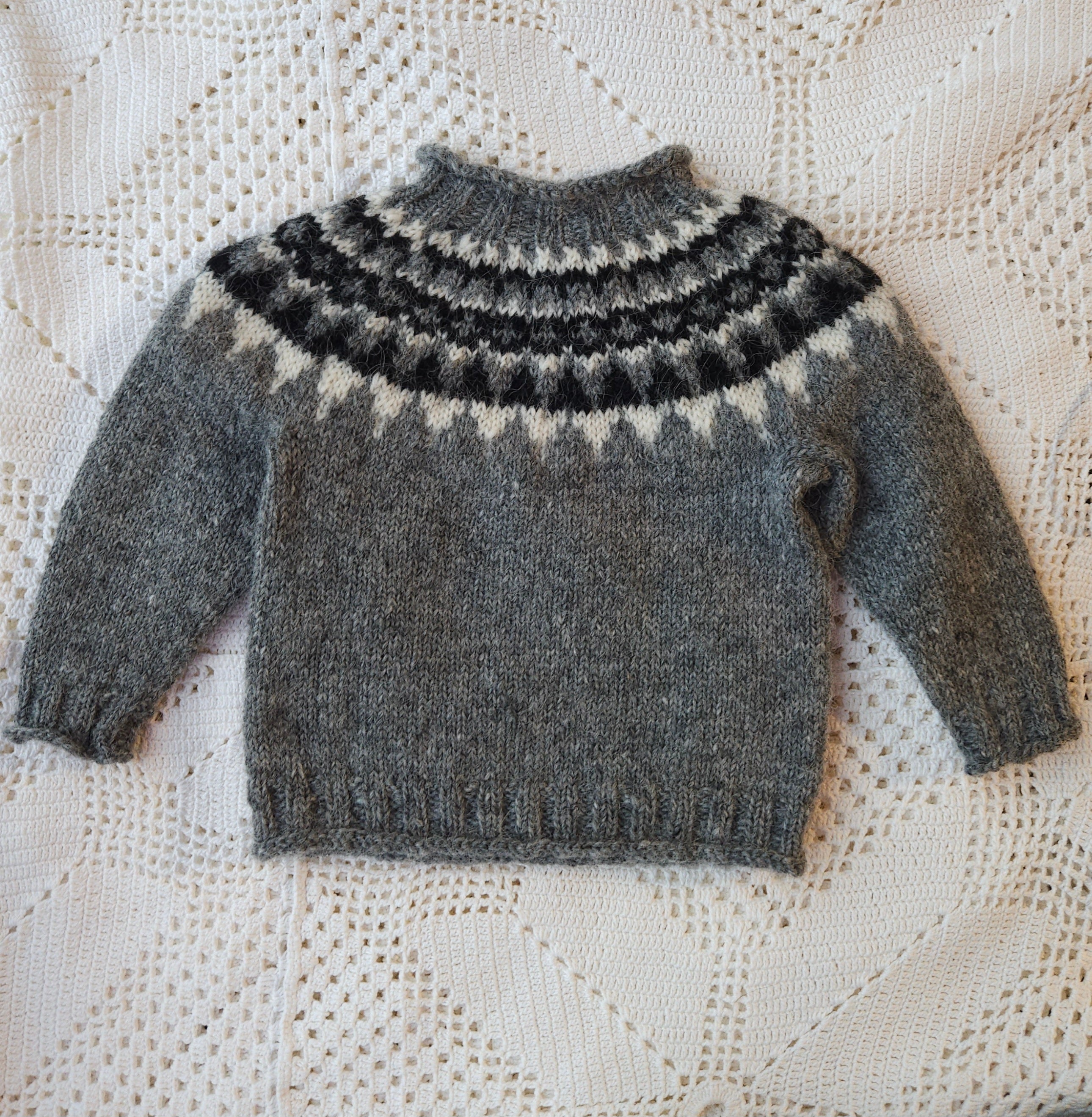 Kids Lopapeysa - 1-2 y/o - Knit by Ragna Atladóttir - 2