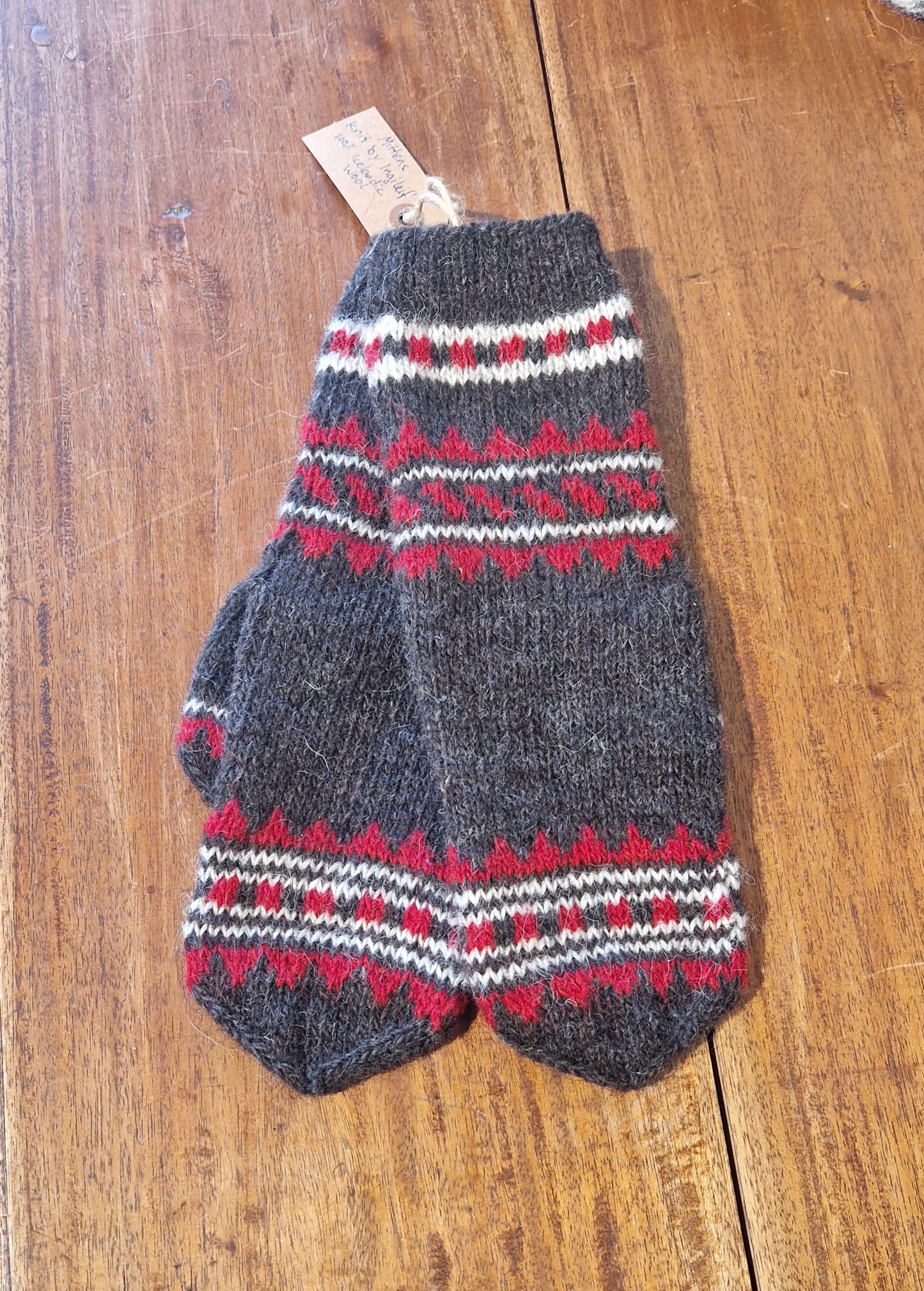 Mittens - Knit by Ingileif