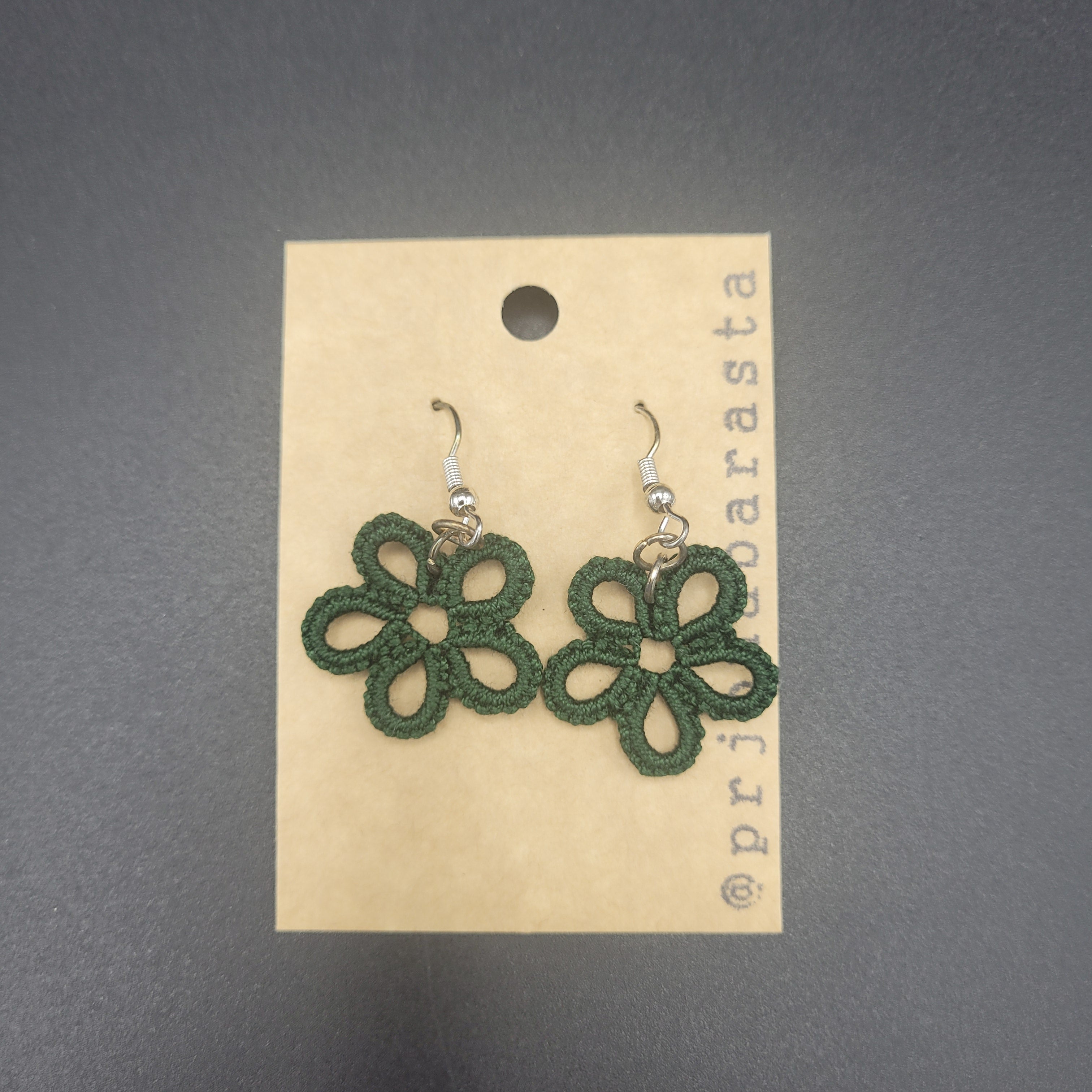 Tatting Lace Earrings - Flower - by Prjónabarasta
