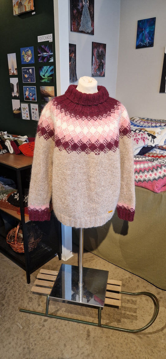 Lopapeysa knit by Ragna Atladóttir - 5