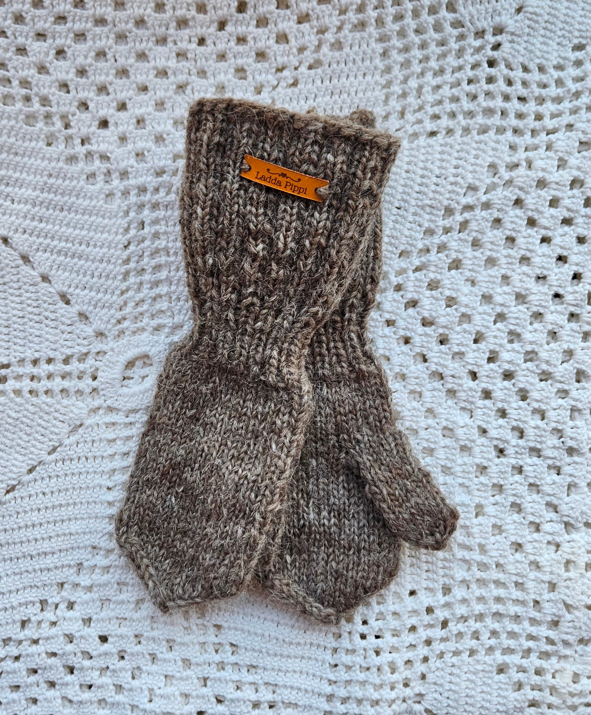 Kids Icelandic Wool Mittens - 7-8 y/o - Knit by Ragna