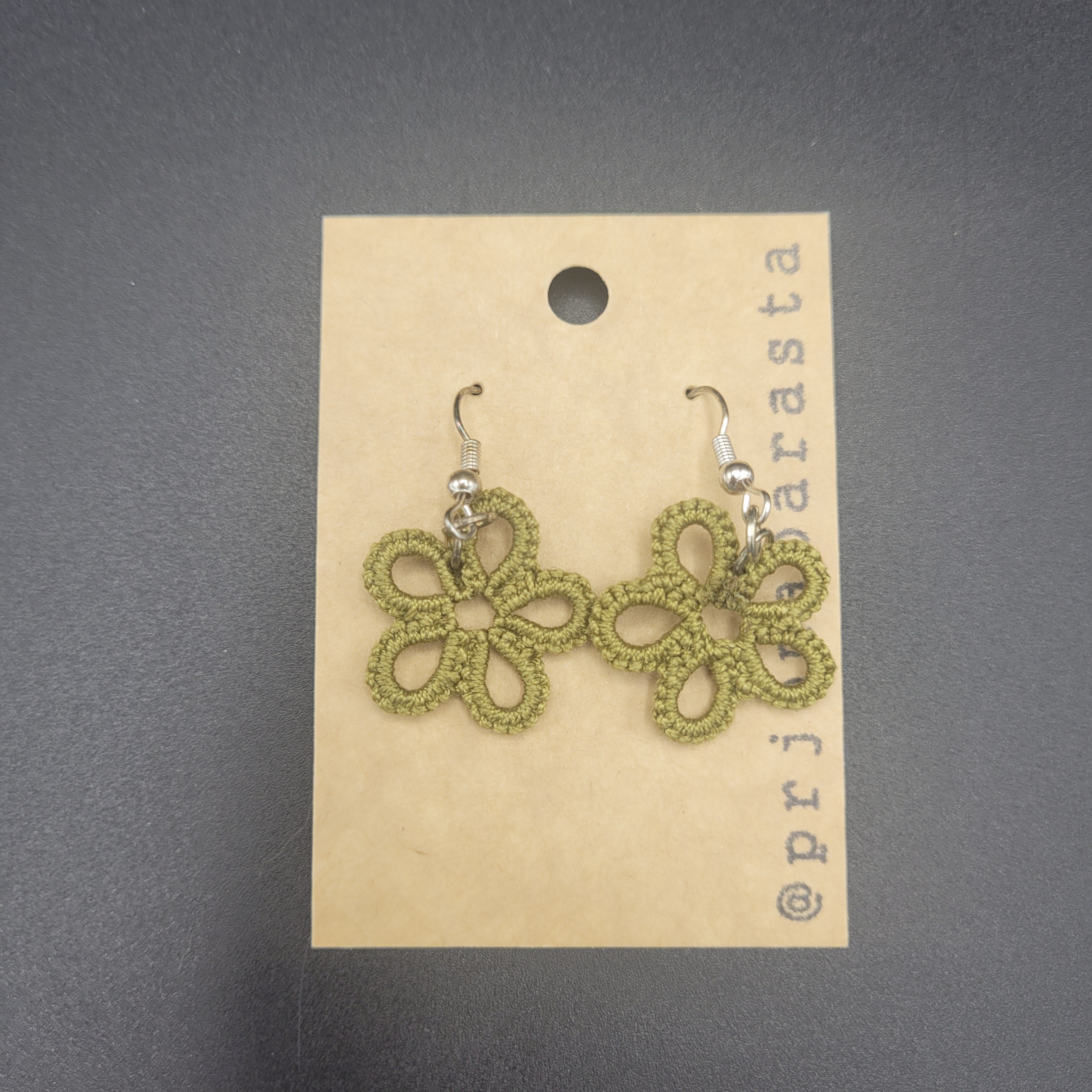 Tatting Lace Earrings - Flower - by Prjónabarasta