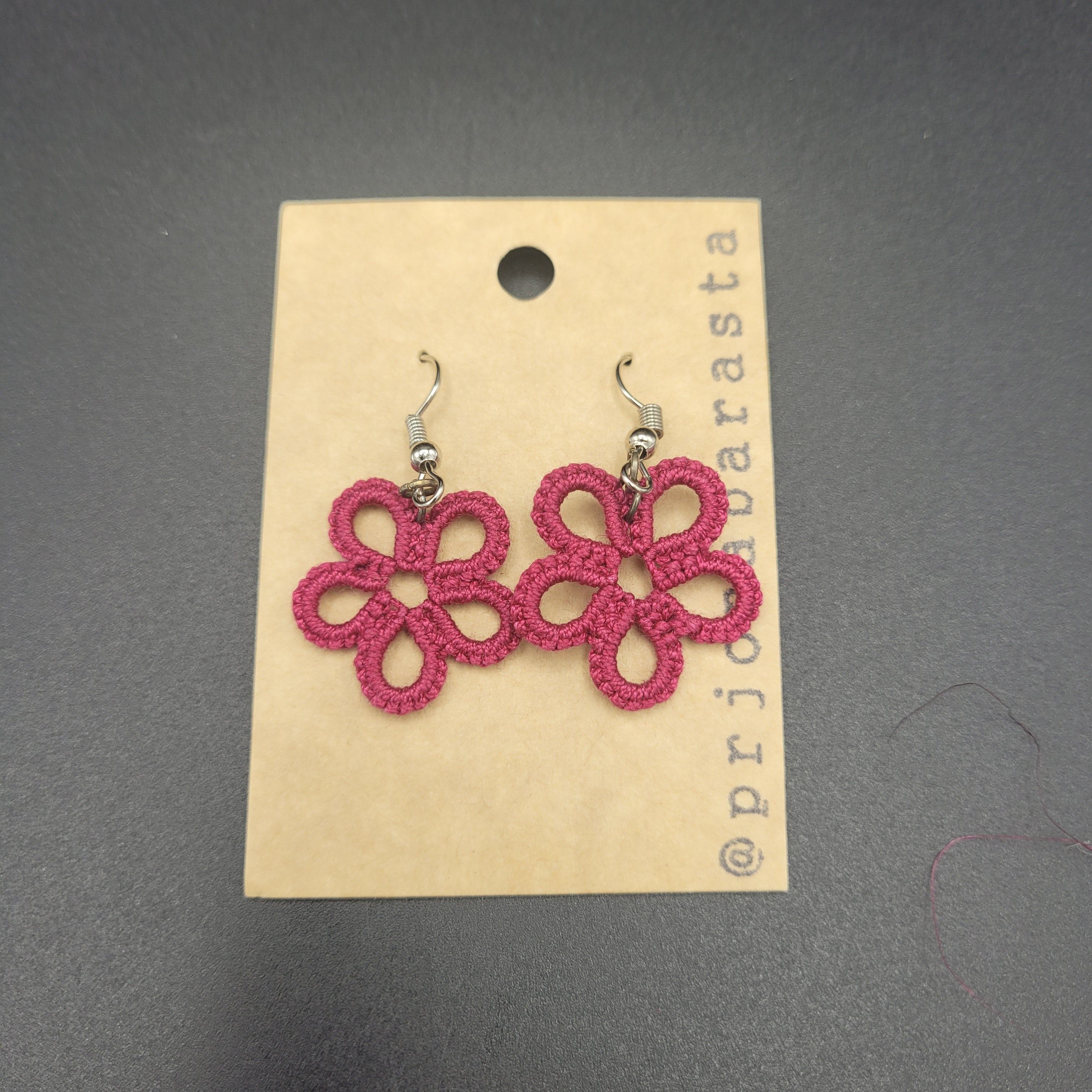 Tatting Lace Earrings - Flower - by Prjónabarasta