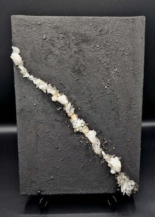 Crystal Vein by Hugrún Britta